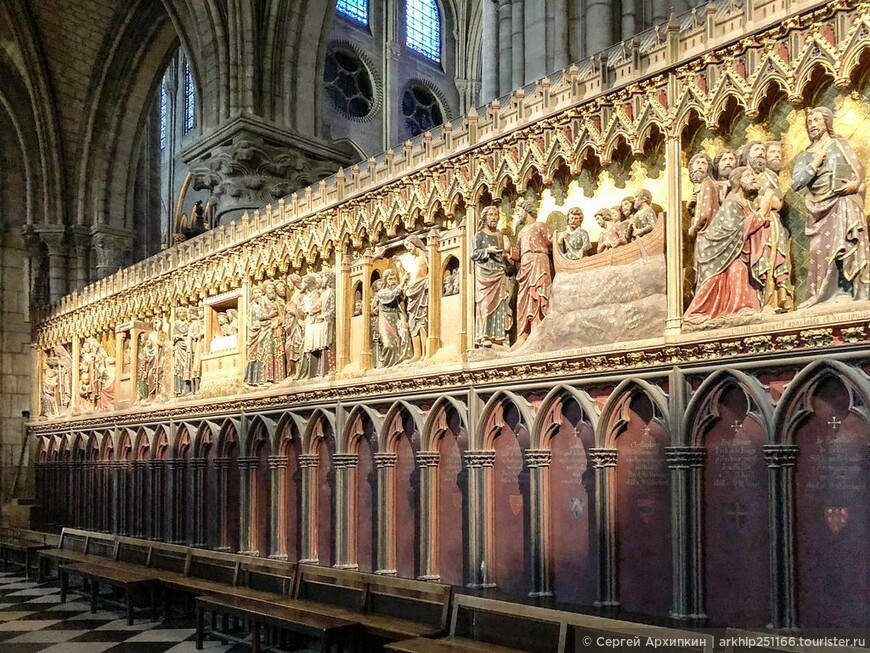 Собор Парижской Богоматери — средневековый символ Парижа