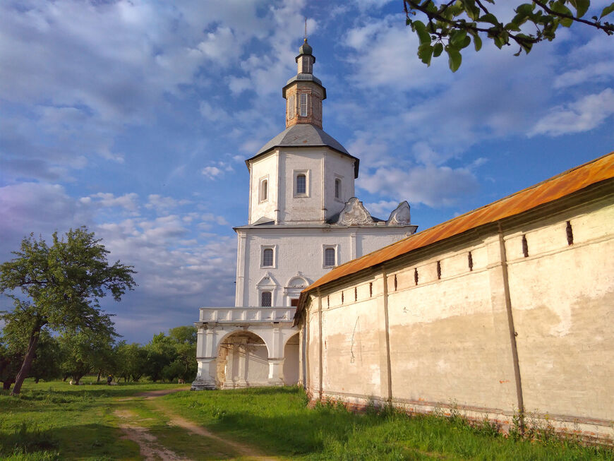 Свенский Успенский мужской монастырь