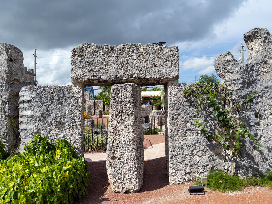 Коралловый замок <br/> (Coral Castle) 