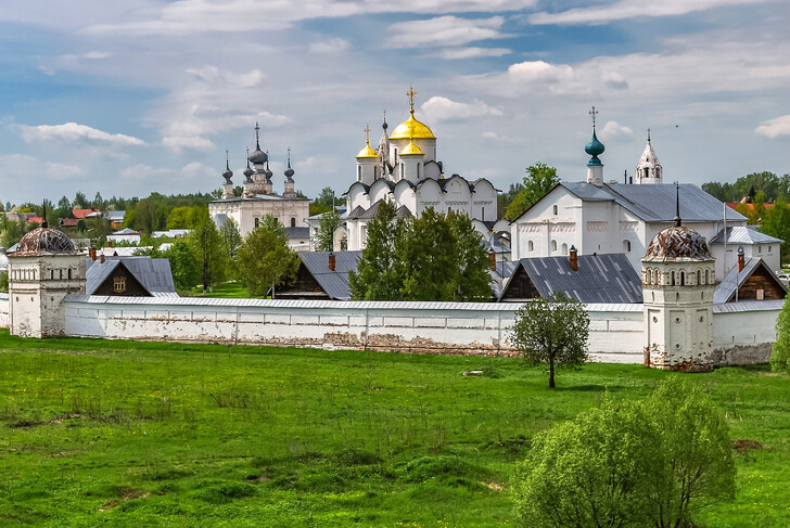Покровский монастырь 