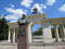 Бюст Георгия Жукова и Мемориальная арка со статуей Георгия Победоносца