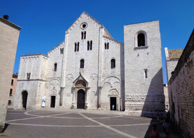 Бари и его кафедральный собор