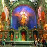 Барельефная икона Христа Воскресшего. Высота 11 метров. Автор  Даши Намдаков