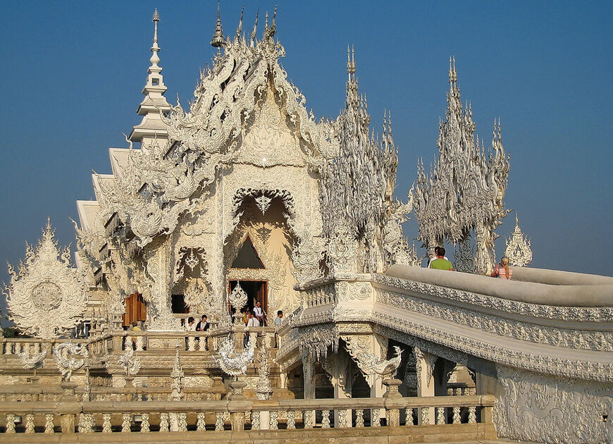 Белый храм в Чианграе