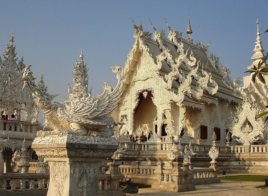 Белый храм в Чианграе