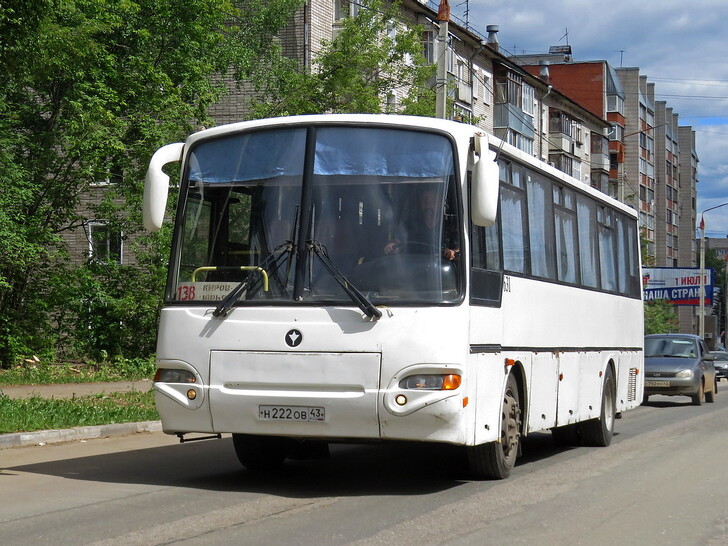 Автобус 138 рощино. Киров Юрья 138. Автовокзал Юрья Киров. КАВЗ 4238 Киров. Автобус Киров Юрья.