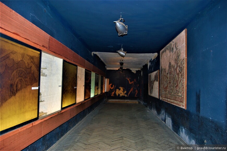 Музей истории Пицунды в голубых тонах