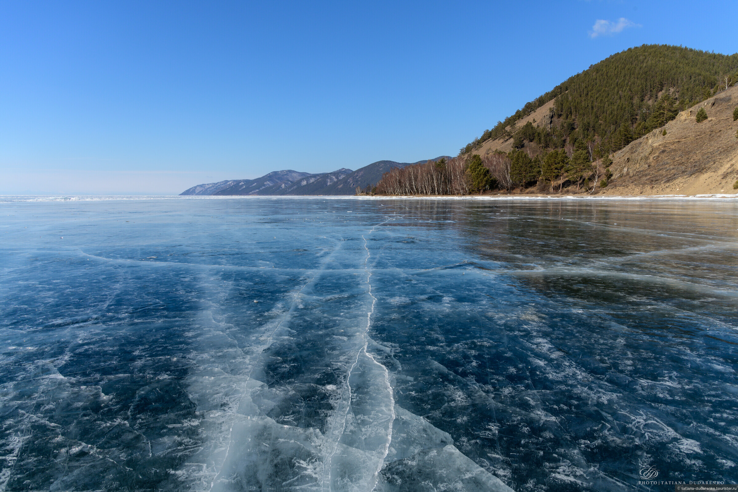 Озеро байкал знают во всем мире. Озеро Байкал, Иркутская область, Бурятия. Озеро Байкал (Иркутская область, Иркутск). Иркутск оз Байкал. Байкал пресноводное озеро.