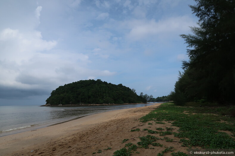 Пляж Лаян
