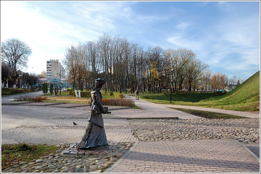 Город на дмитровском. Дмитров город в Московской области. Дмитров 19 век. Дмитров улицы города. Старый город Дмитров.