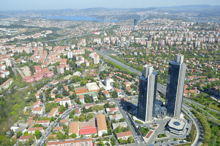 Стамбул с высоты небоскрёба «Сапрфир»