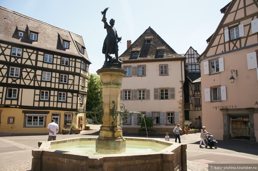 Адрес: Schwendi Fountain, Place de l’Ancienne Douane
