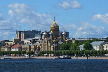 В Петербурге с 8 августа разрешили проводить мероприятия на улицах 