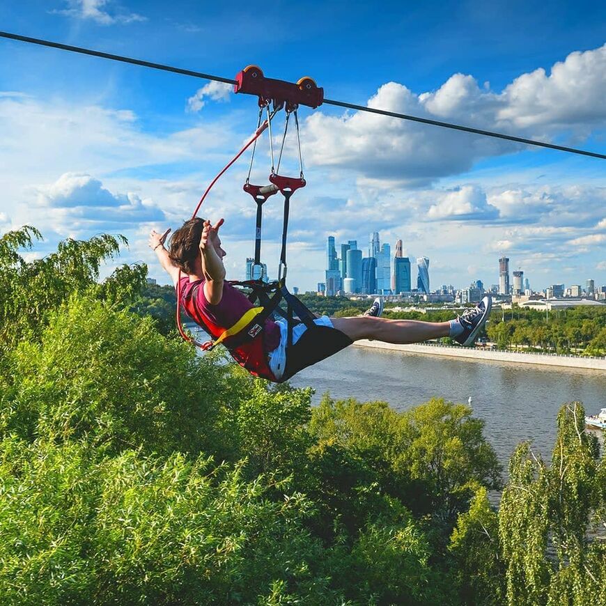 Аттракцион Zipline в Skypark Москва