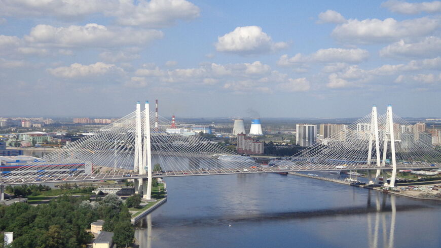 Большой Обуховский (Вантовый) мост в Санкт-Петербурге — фото, на карте,  разводится ли, высота