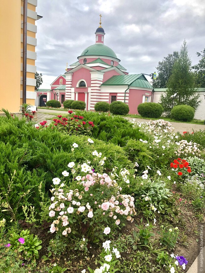 Петля Истры, «женская Оптина Пустынь», дворик в стиле Дикого Запада и др. в 1-дневном туре Лужки-Аносино