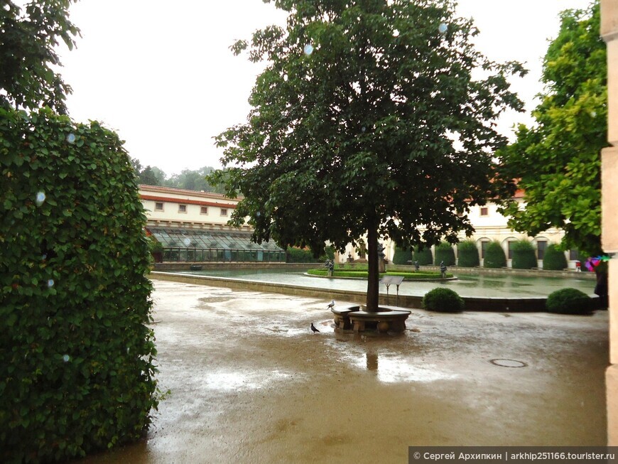 Вальдштейнский сад — самый большой дворцово-парковый комплекс в Праге