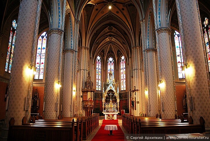 Костел Святой Людмилы в Праге