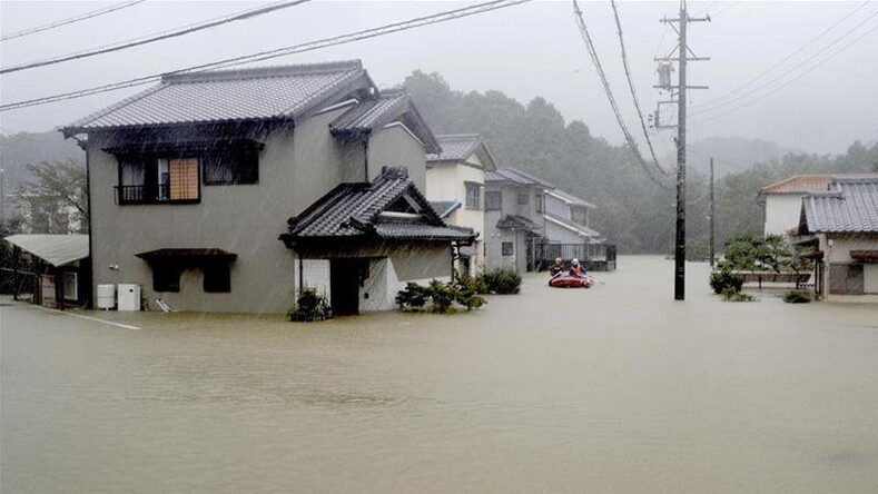 Знамение: цвет неба стал предвестником одного из самых сильных тайфунов, обрушившихся на Японию
