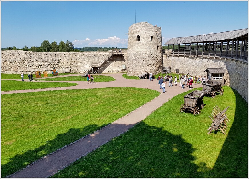 Изборская крепость, едва не ставшая Эстонией