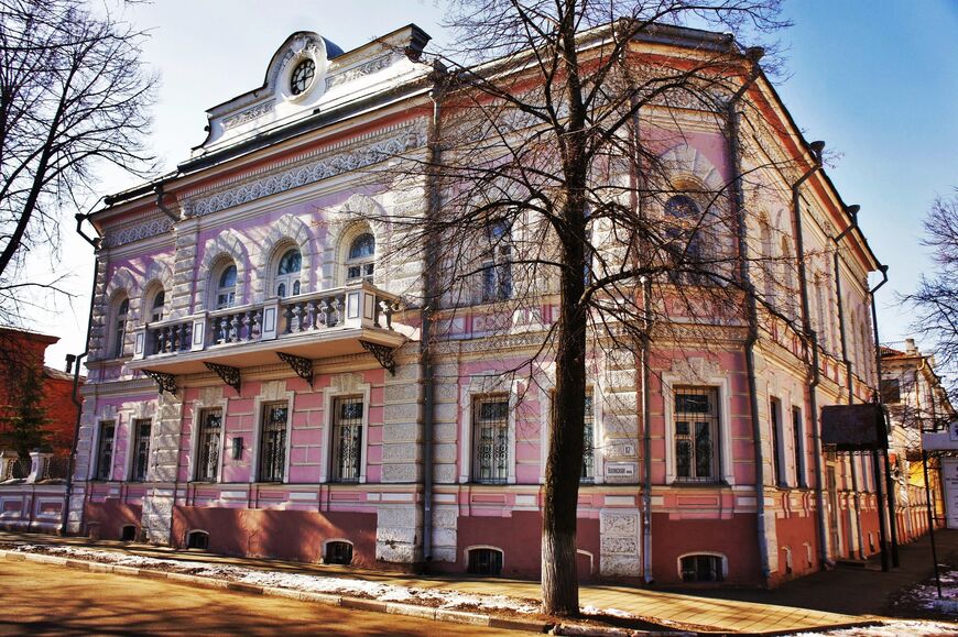 Музей истории в усадьбе Кузнецова