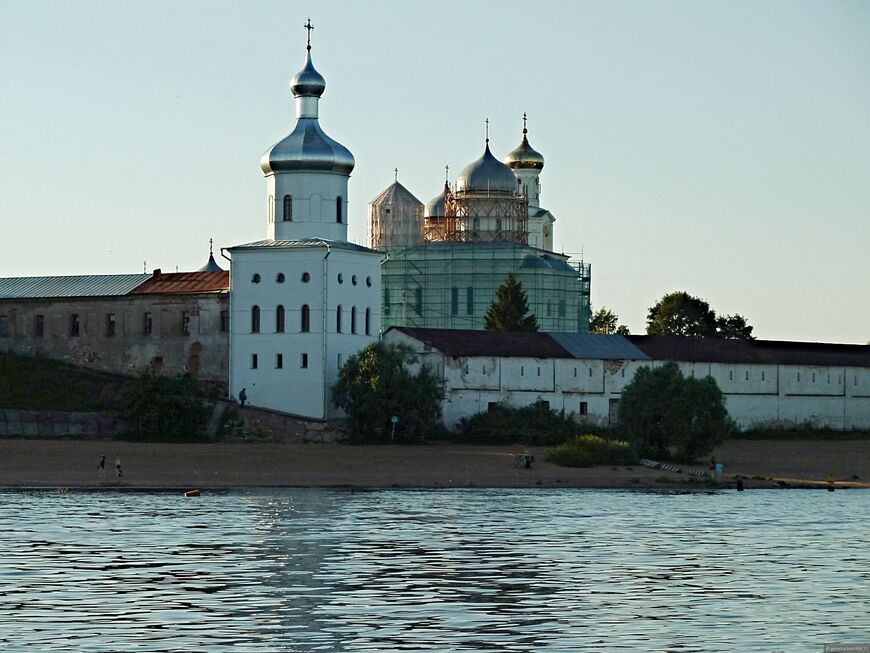 Свято-Юрьев монастырь
