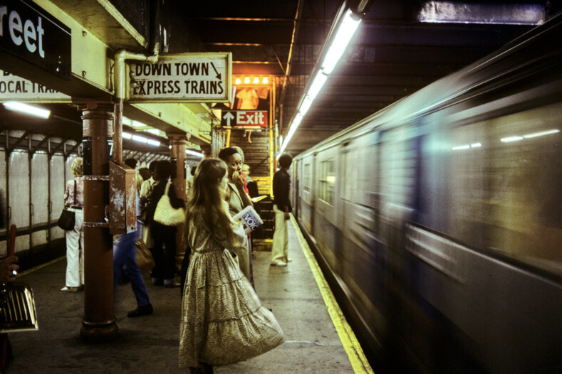 «Ад на колесах»: ретро-фото, снятые в нью-йоркском метро