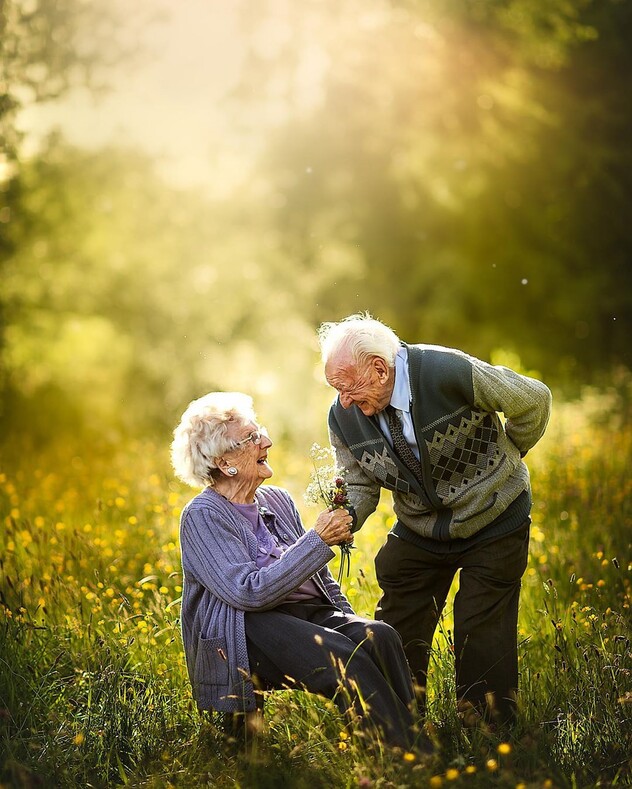 Трогательная история любви длиной в 70 лет: фото пары долгожителей из Великобритании
