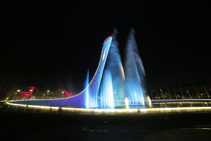 Шоу фонтанов в Олимпийском парке