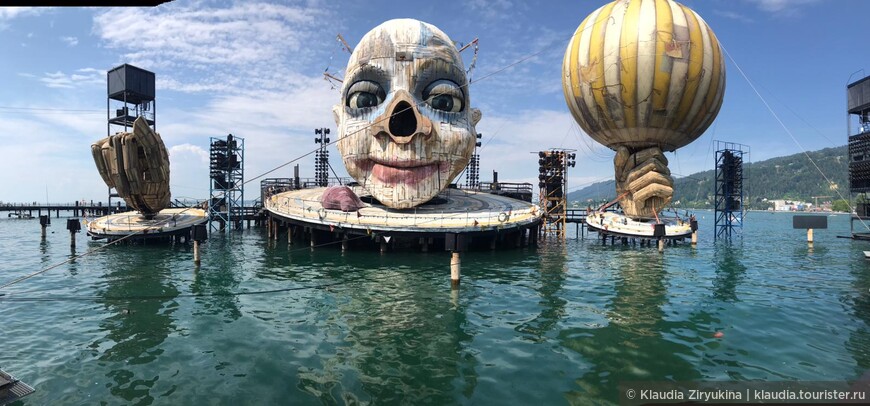 Самая большая в мире сцена на сваях — на воде Боденского озера