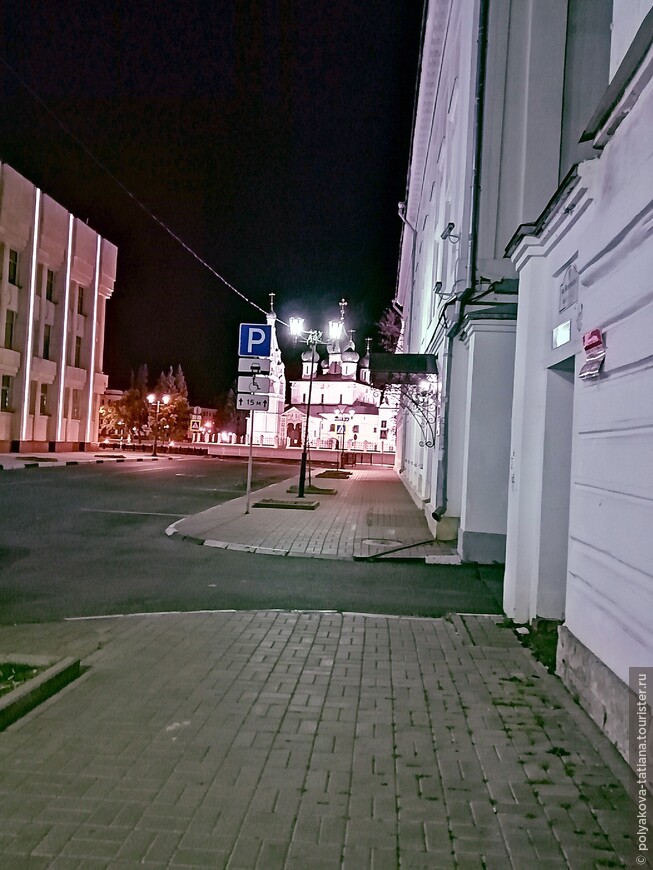 Вечерний Ярославль и Земляной город