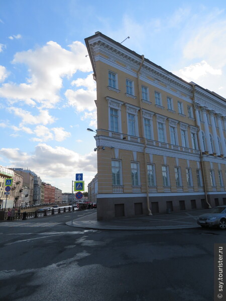 Санкт-Петербург. Самый красивый в мире пешеходный маршрут. Классика. Берег левый