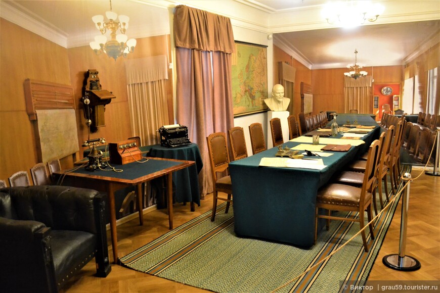 Временная экспозиция Квартира В.И. Ленина в Кремле, гостящая в музее Пресня