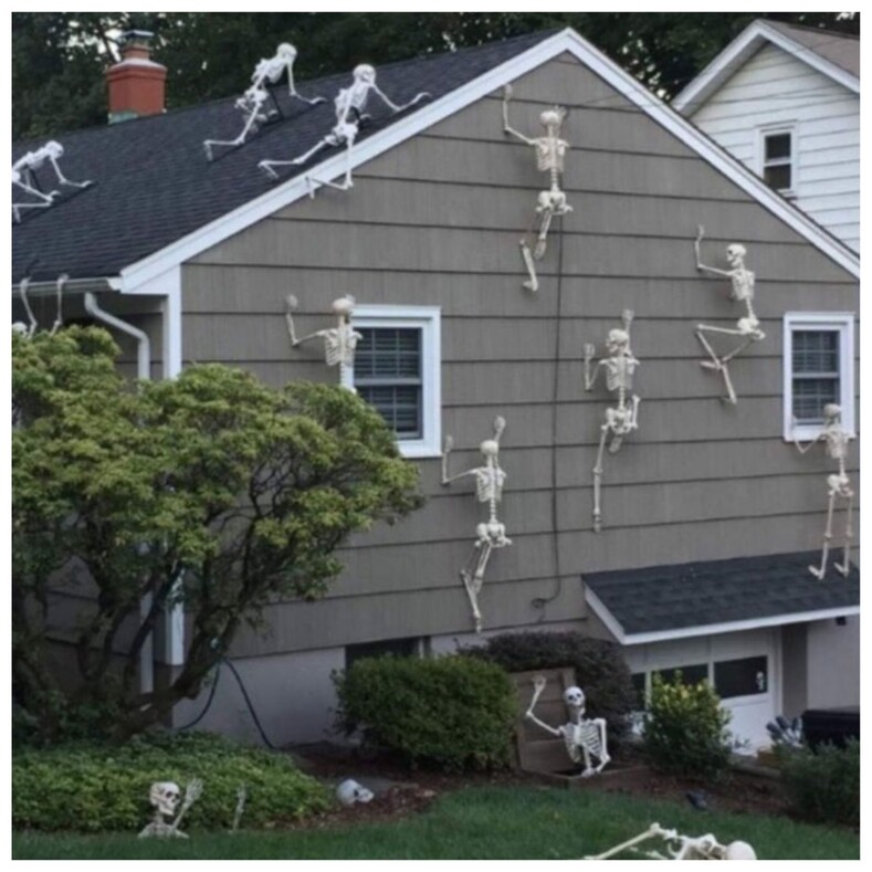 Как на Западе готовятся к Хэллоуину: фото самых диких и по-страшному украшенных домов, поразивших пользователей Сети