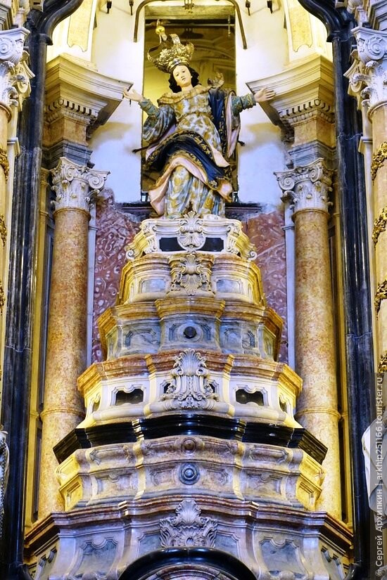 Церковь Клириков  — символ Порту