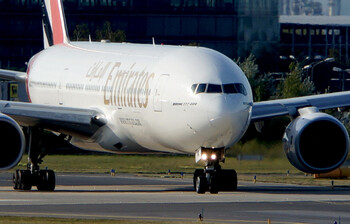 Emirates больше не требует ПЦР-тест при посадке на обратный рейс 