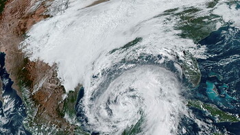 Ураган «Зета» обрушился на побережье Луизианы