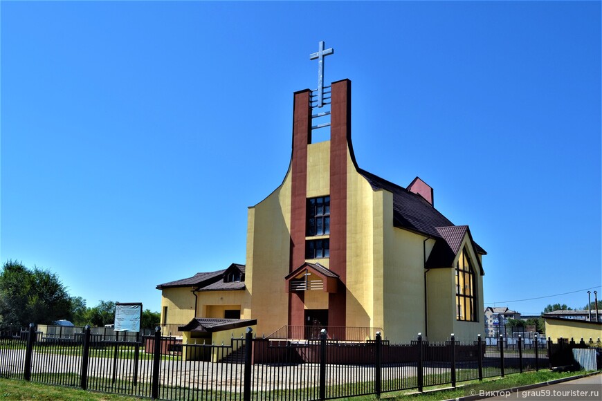 Католический храм Уральска