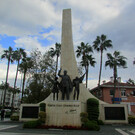 Площадь Республики и памятник Ататюрку
