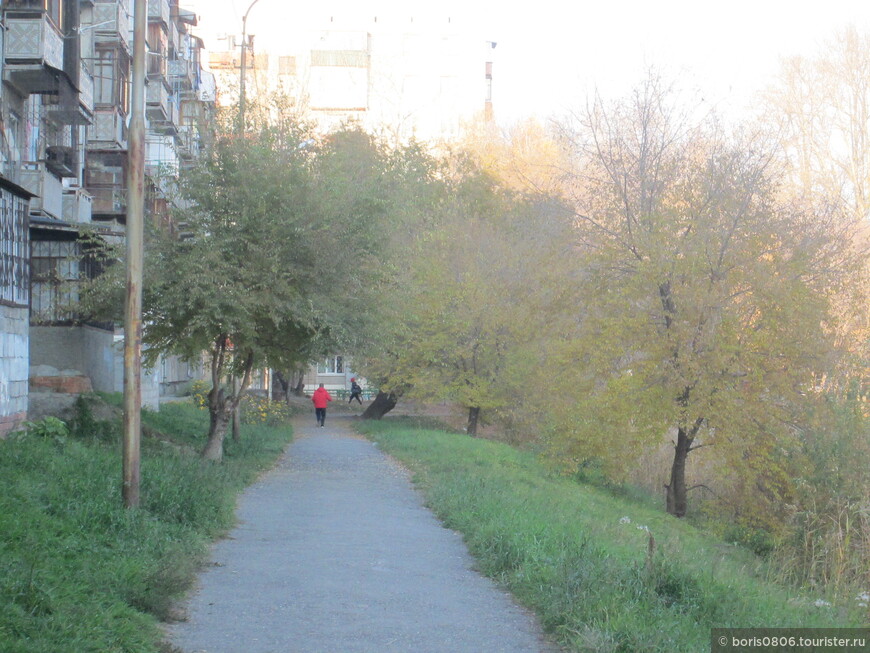 Хорошее место, особенно, для осенних прогулок 