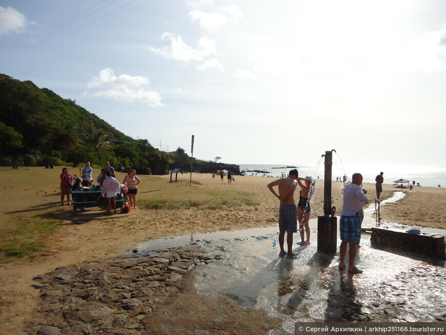 Пляж Ваймеа-бич на острове Оаху рядом с Гонолулу