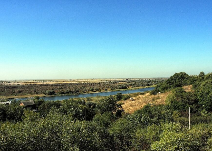 Вид на реку Мертвый Донец
