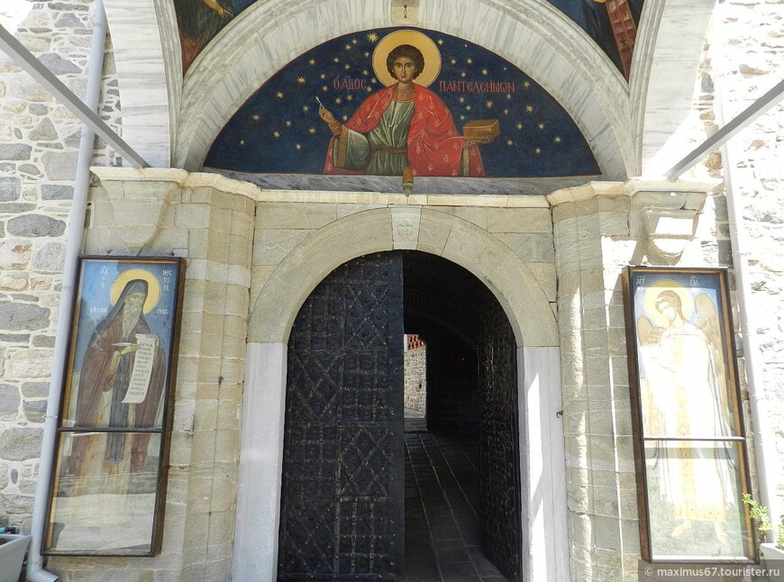 Святая Гора Афон. Ч - 1. Пантелеймонов монастырь