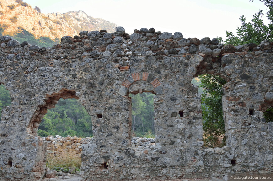 Олимпос: прекрасные руины