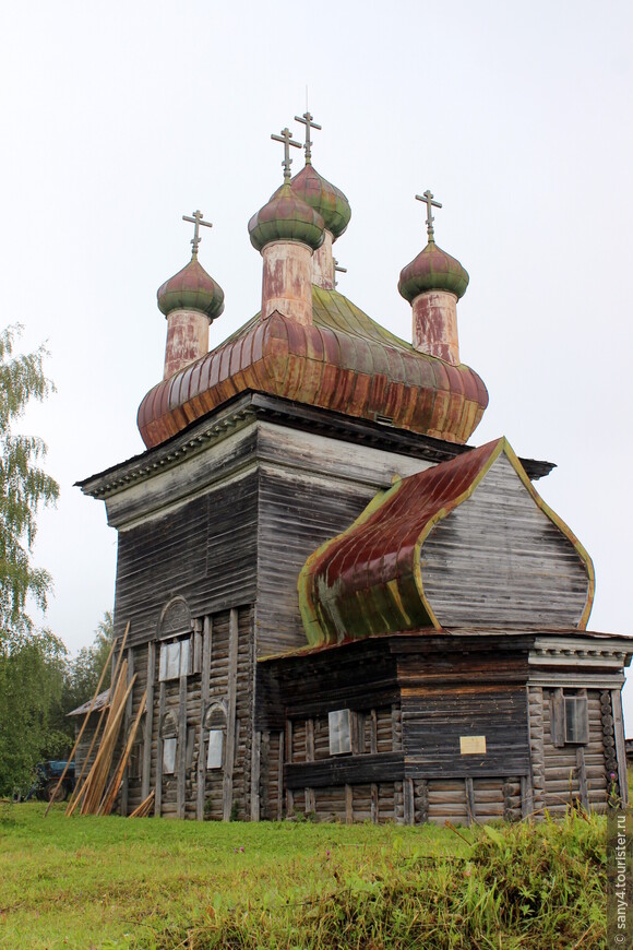 Церковь Михаила Архангела в Архангело.