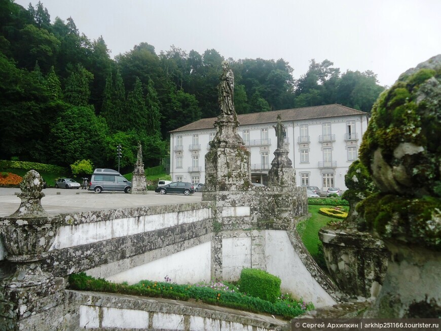 Церковь Христа на Голгофе — главный центр паломничества в Португалии