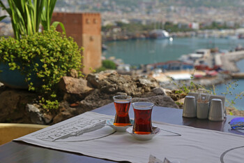 Турция ужесточила требования к работе ресторанов при отелях 