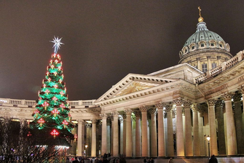 В Петербурге к Новому году закроют кафе, рестораны, театры, музеи  