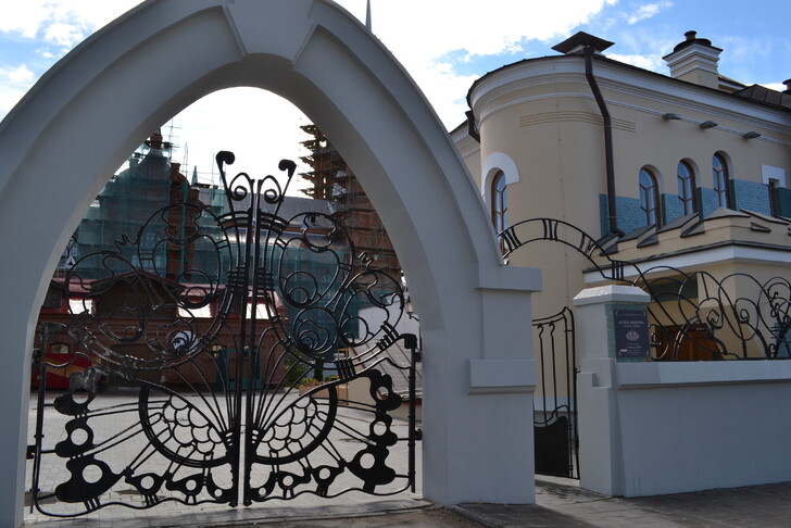 Ворота Музея Модерна