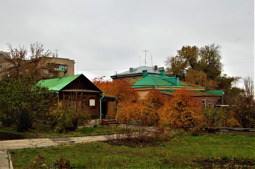 Осенним днём в усадьбе Чернышевских и Пыпиных